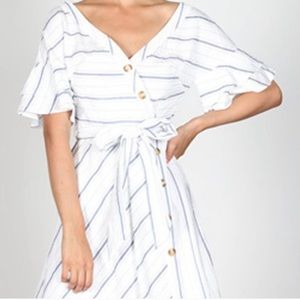 Essue Summertime Linen Striped Dress